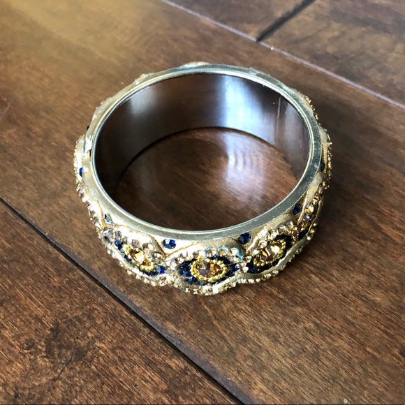 Chamak by Priya Kakkar Gold Bangle - Picture 4 of 7